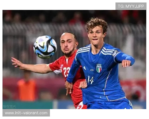 曼奇尼完成罗马生涯第300次出场，率队夺欧协联冠军留名队史